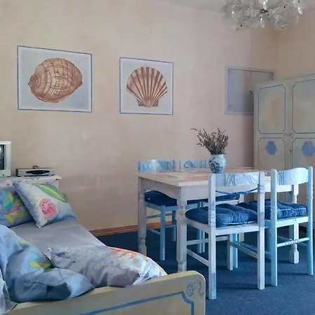 B&v Island Krk נייביצה