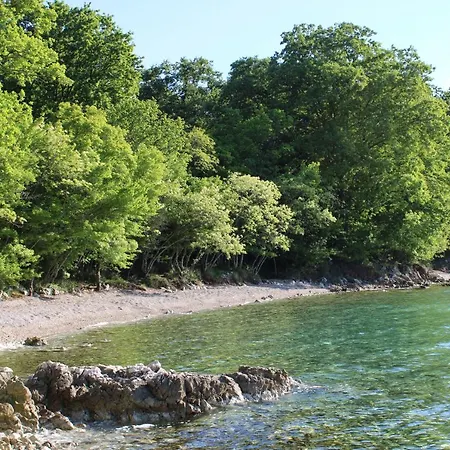 B&v Island Krk Njivice